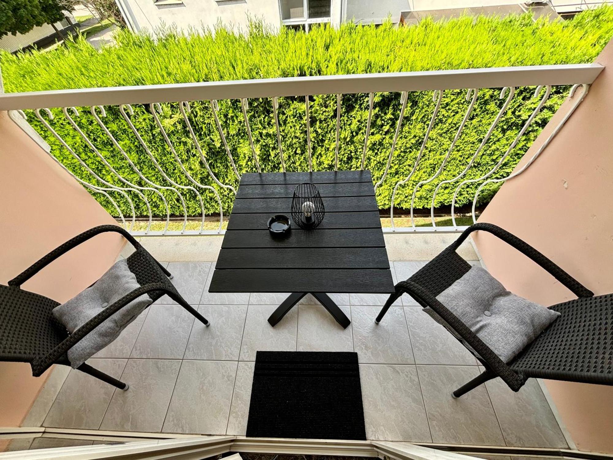 Vanessa Apartman Сиофок Екстериор снимка
